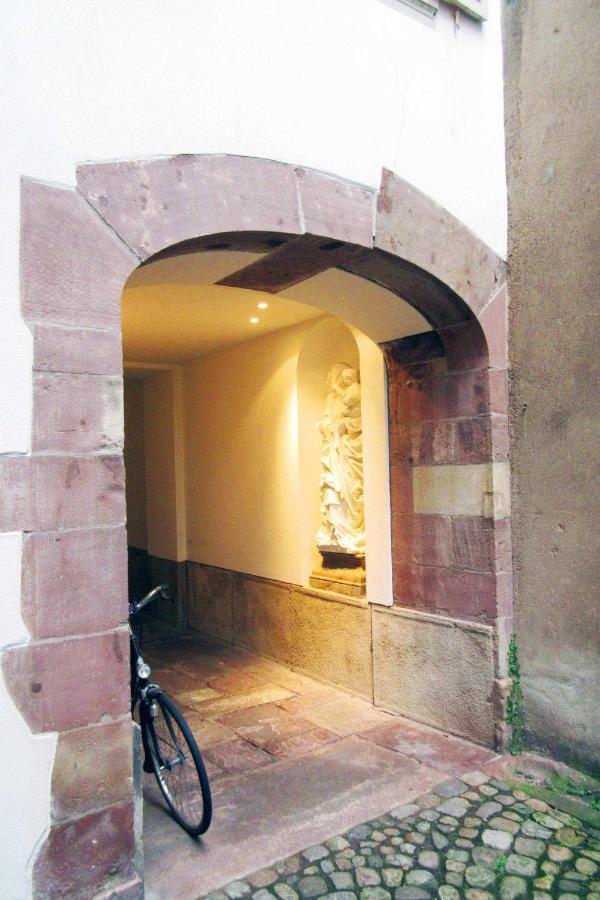 Appartement Typique Et Cosy A Deux Pas De La Cathedrale Страсбург Экстерьер фото